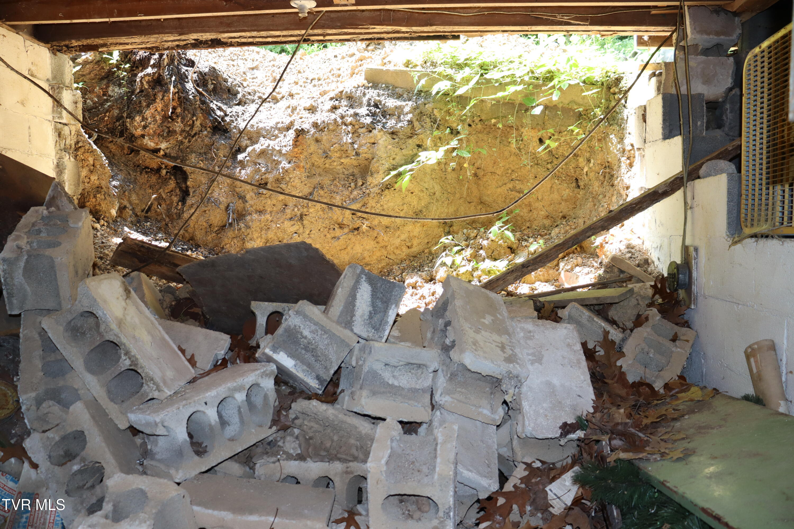 438 Murphy Street Northwest Norton, VA 24273 - Photo 18 of 29 IMG_9895