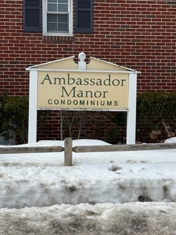 27 Arlington Road, Unit 2 Woburn, MA 01801 - Photo 2 of 23