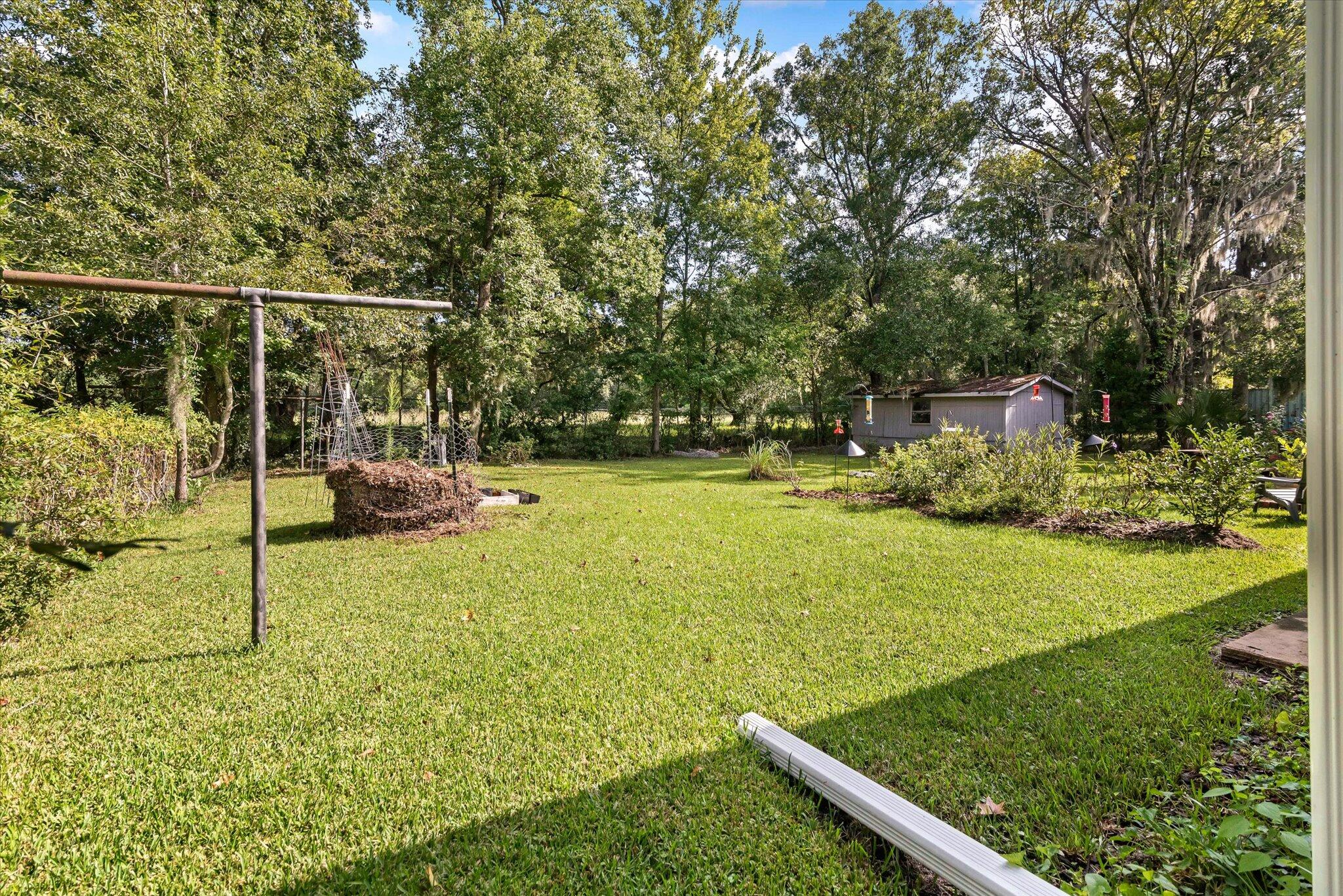 2910 Bolton Road Charleston, SC 29414 - Photo 17 of 19 31-2910 Bolton-32
