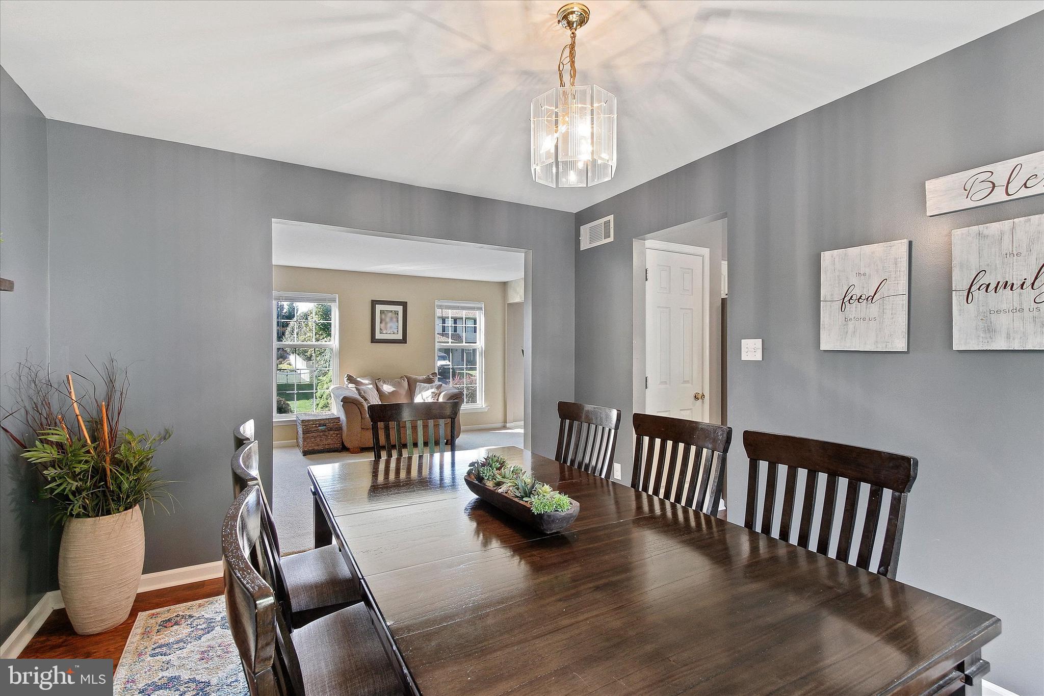 2595 Coldspring Road York, PA 17404 - Photo 7 of 28 Gallery Image 7