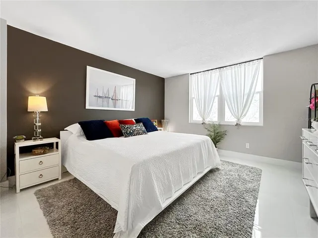 $485,000 | 101 South Gulfstream Avenue, Unit 9C, Sarasota, FL 34236