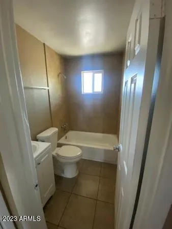 $1,295 | 2311 West Glenrosa Avenue, Unit 1, Phoenix, AZ 85015