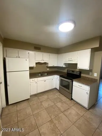 $1,295 | 2311 West Glenrosa Avenue, Unit 1, Phoenix, AZ 85015
