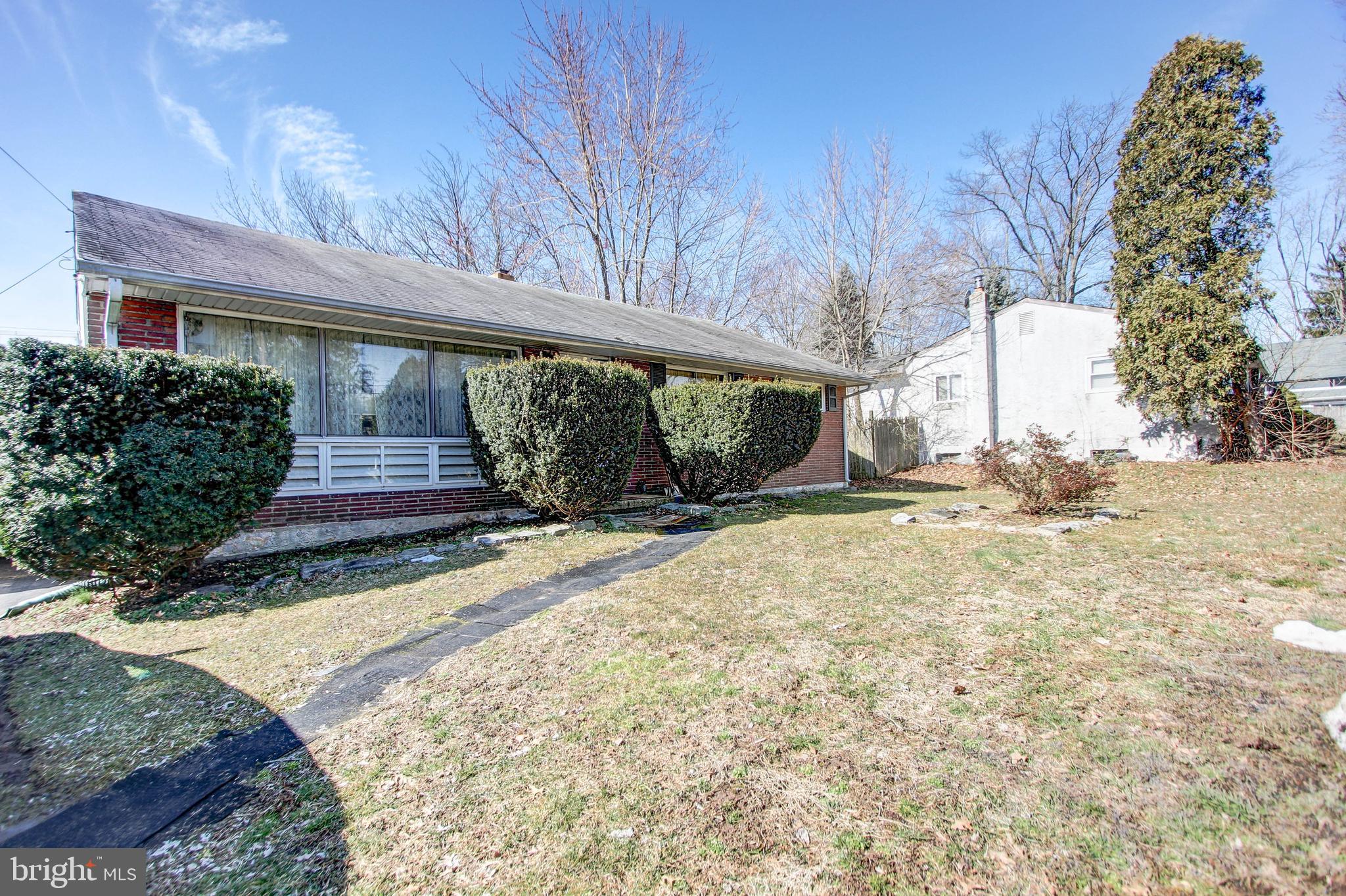 509 West County Line Road Hatboro, PA 19040 - Photo 3 of 28