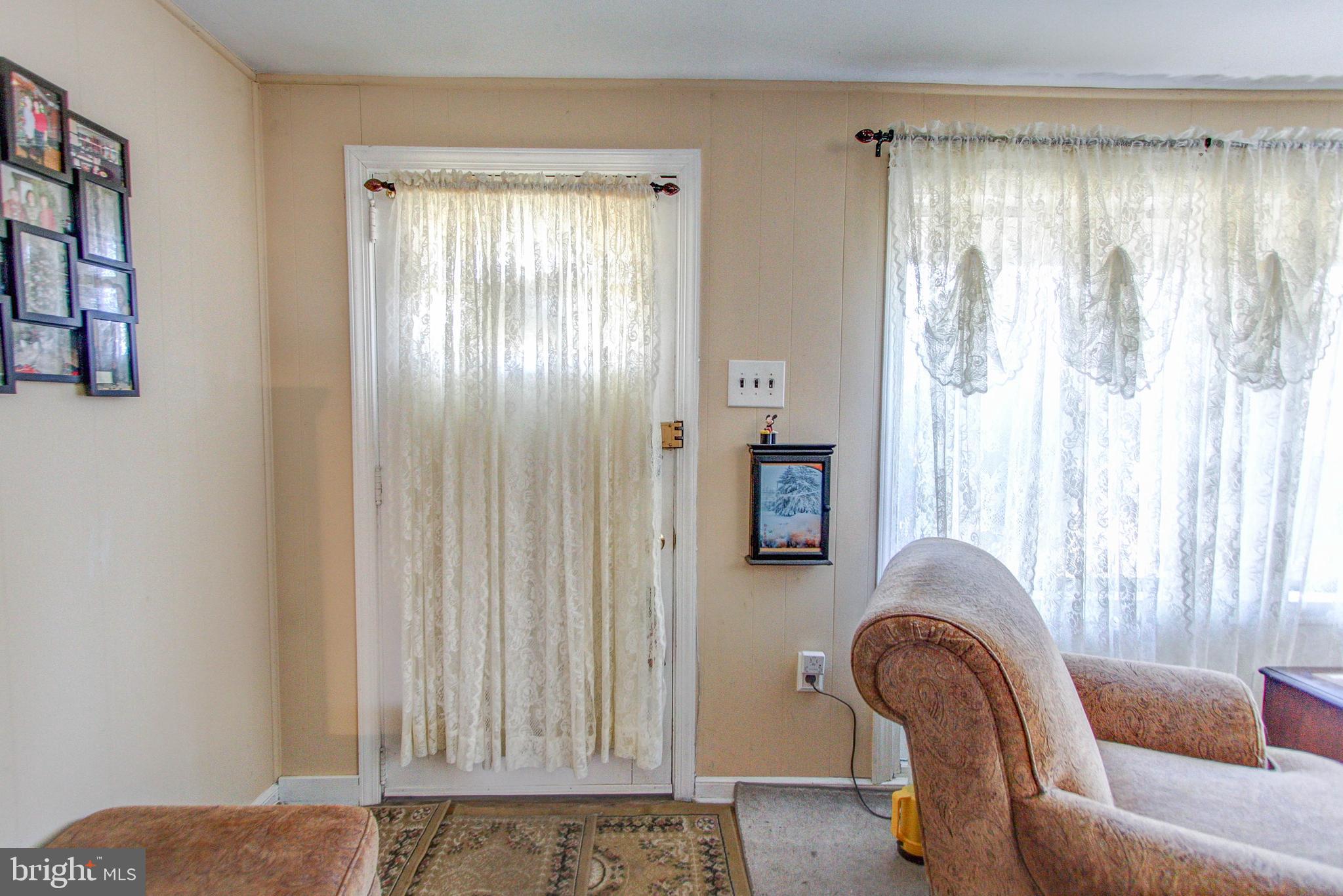 509 West County Line Road Hatboro, PA 19040 - Photo 5 of 28