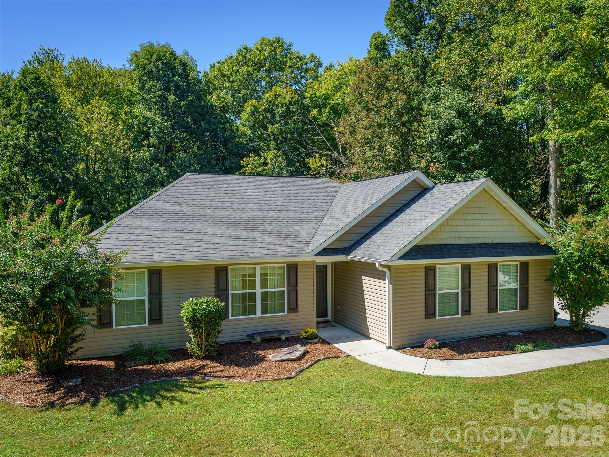 202 Hondah Road Brevard, NC 28712 - Photo 1 of 40 Gallery Image 1