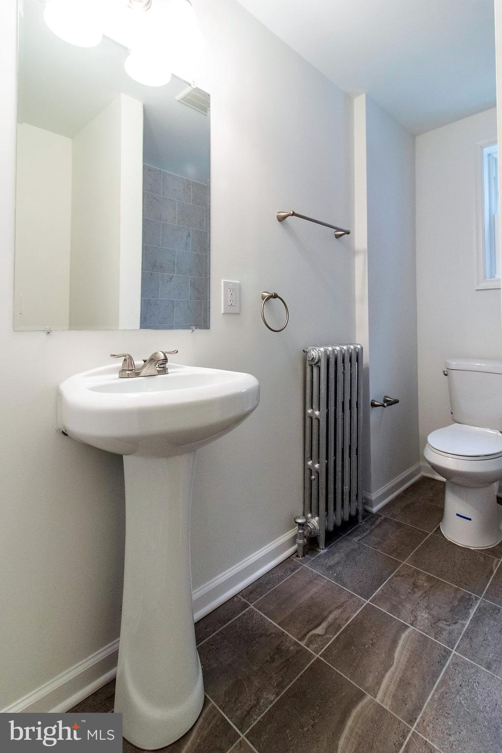 630 Arbor Road Cheltenham, PA 19012 - Photo 20 of 24 Hall Bath
