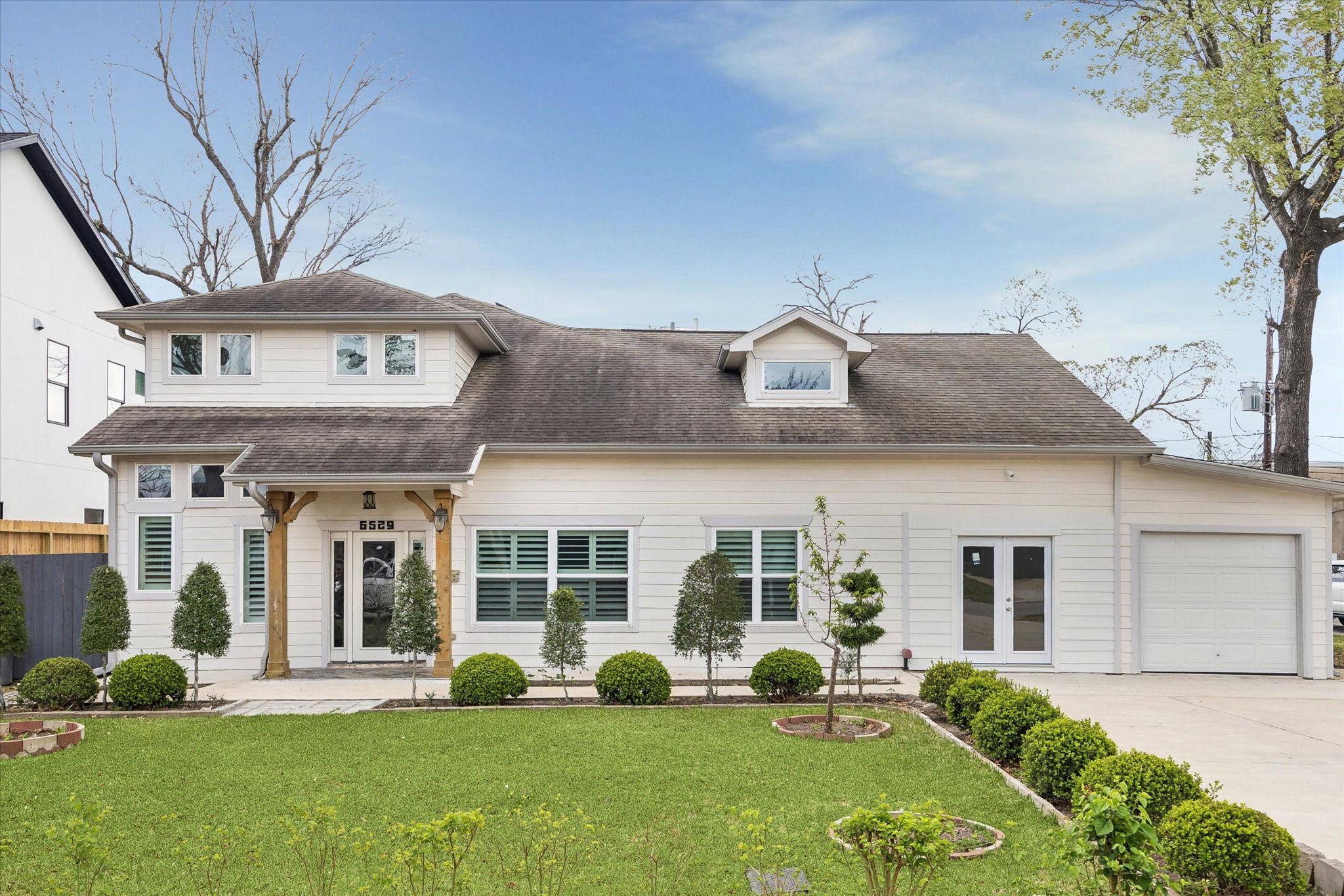 Welcome to 6529 Rolla St!