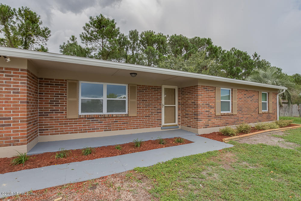 2411 Fernside Road Jacksonville, FL 32246 - Photo 2 of 17 2411 Fernside Road (7 of 27)