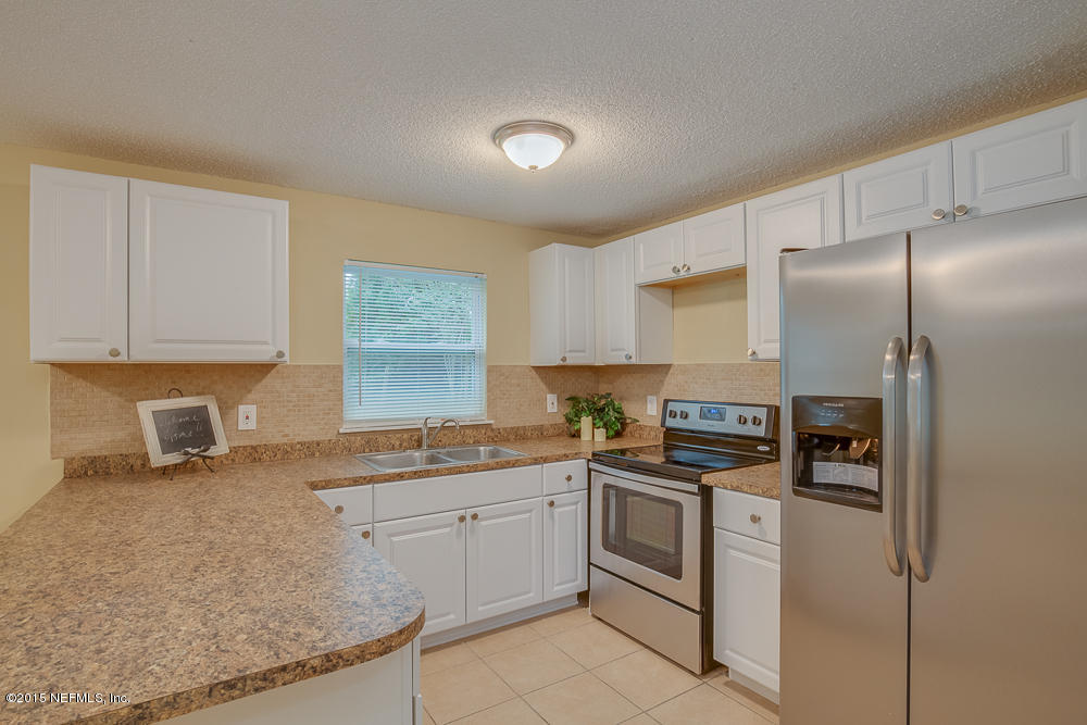 2411 Fernside Road Jacksonville, FL 32246 - Photo 5 of 17 2411 Fernside Road (10 of 27)