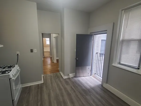 $2,400 | 10 Abbotsford Street, Unit 2, Boston, MA 02121