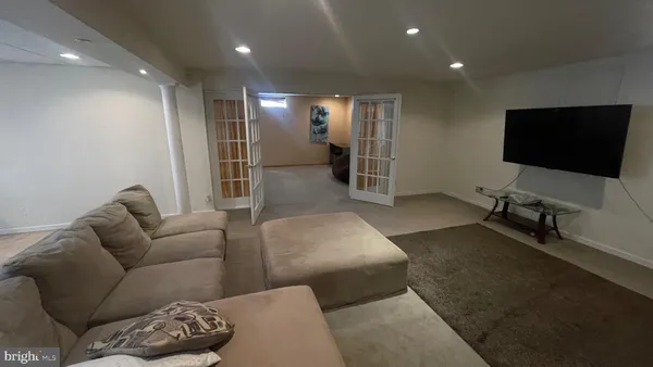 $1,890 | 14764 Courtlandt Heights Road, Woodbridge, VA 22193