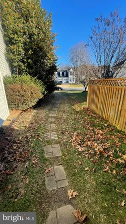 $1,890 | 14764 Courtlandt Heights Road, Woodbridge, VA 22193