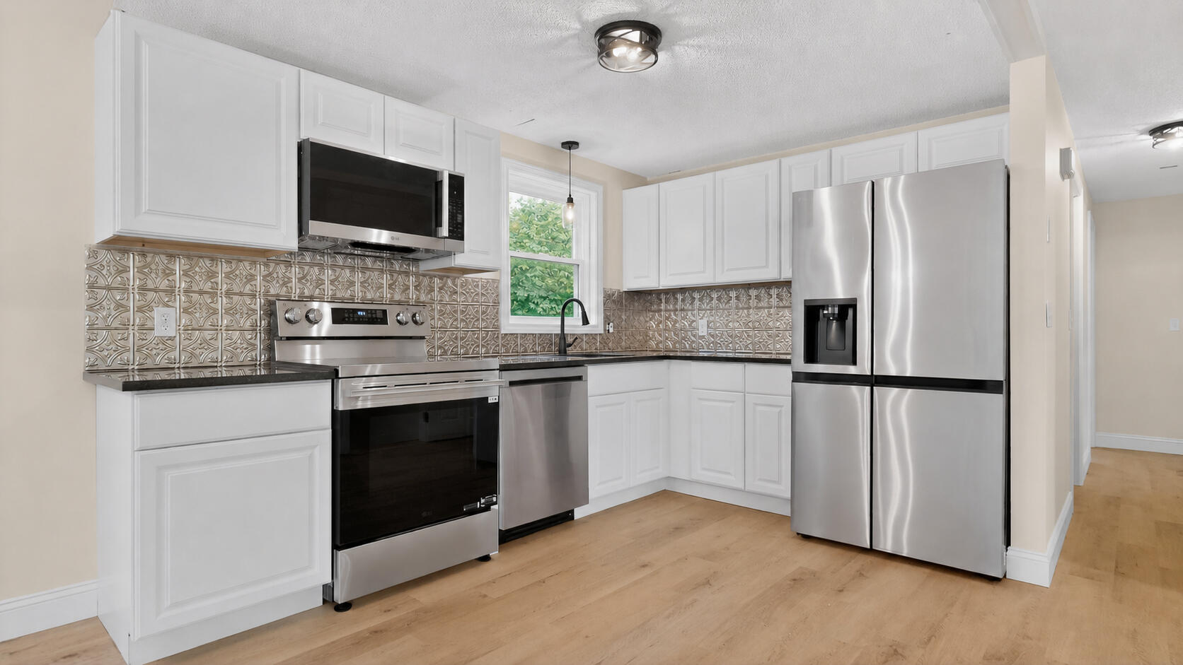 152 Blake Road Standish, ME 04084 - Photo 16 of 36