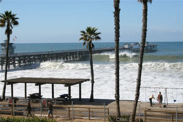 $2,800 | 243-6 Avenida Madrid, San Clemente, CA 92672