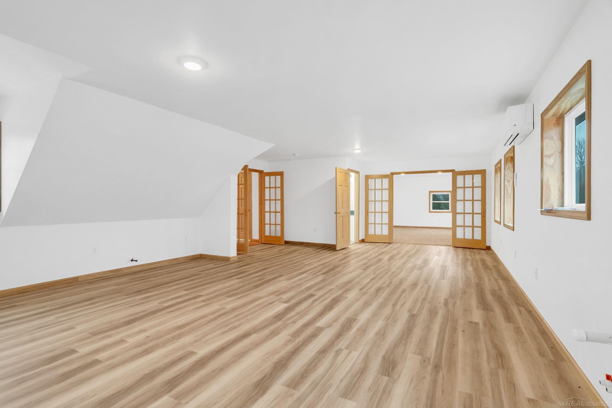 4358 Lakeshore Road Lexington, MI 48450 - Photo 26 of 68