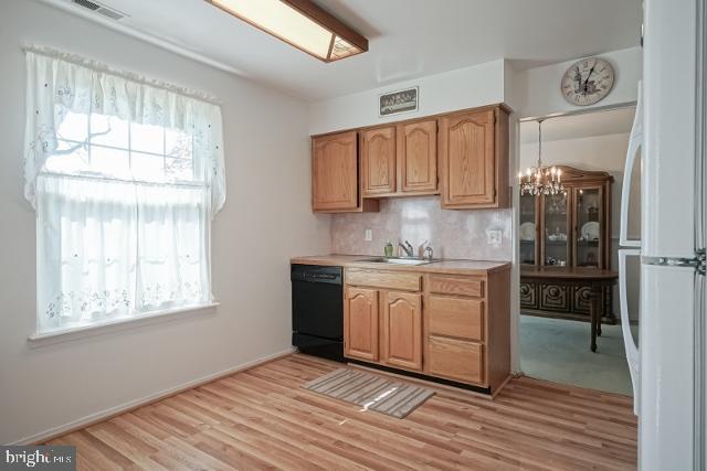 64 Heather Road Blackwood, NJ 08012 - Photo 9 of 30 Gallery Image 9