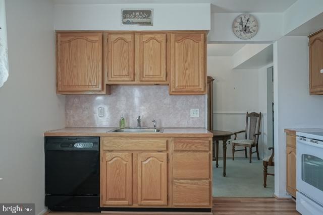 64 Heather Road Blackwood, NJ 08012 - Photo 10 of 30 Gallery Image 10
