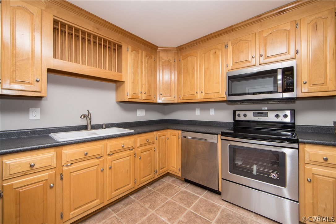 2929 Moyer Road Powhatan, VA 23139 - Photo 11 of 34 Gallery Image 11
