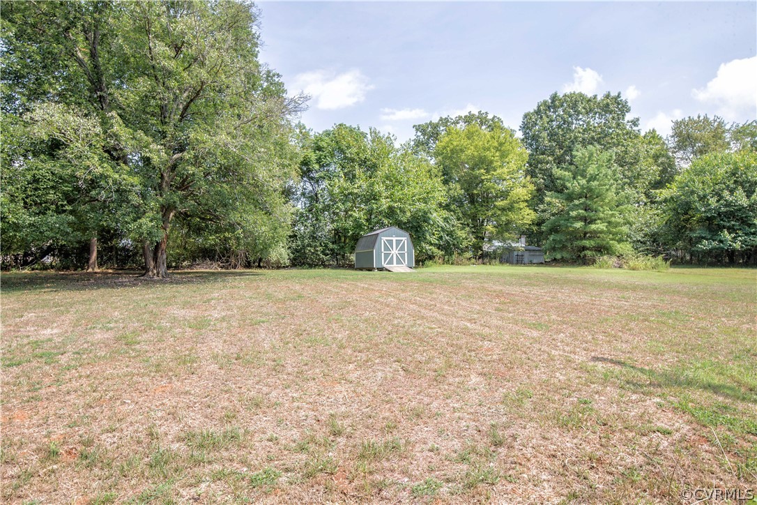 2929 Moyer Road Powhatan, VA 23139 - Photo 7 of 34 Gallery Image 7