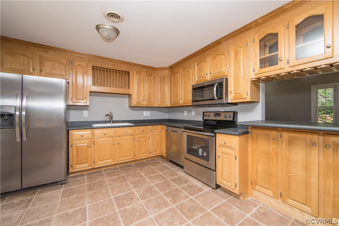 2929 Moyer Road Powhatan, VA 23139 - Photo 9 of 34 Gallery Image 9