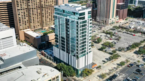 $3,400 | 1211 Caroline Street, Unit 1501, Houston, TX 77002