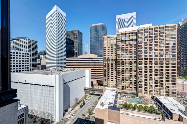 $3,400 | 1211 Caroline Street, Unit 1501, Houston, TX 77002