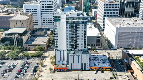 $3,400 | 1211 Caroline Street, Unit 1501, Houston, TX 77002
