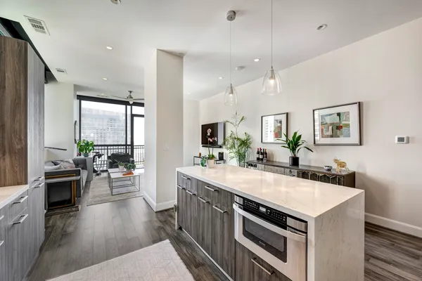 $3,400 | 1211 Caroline Street, Unit 1501, Houston, TX 77002