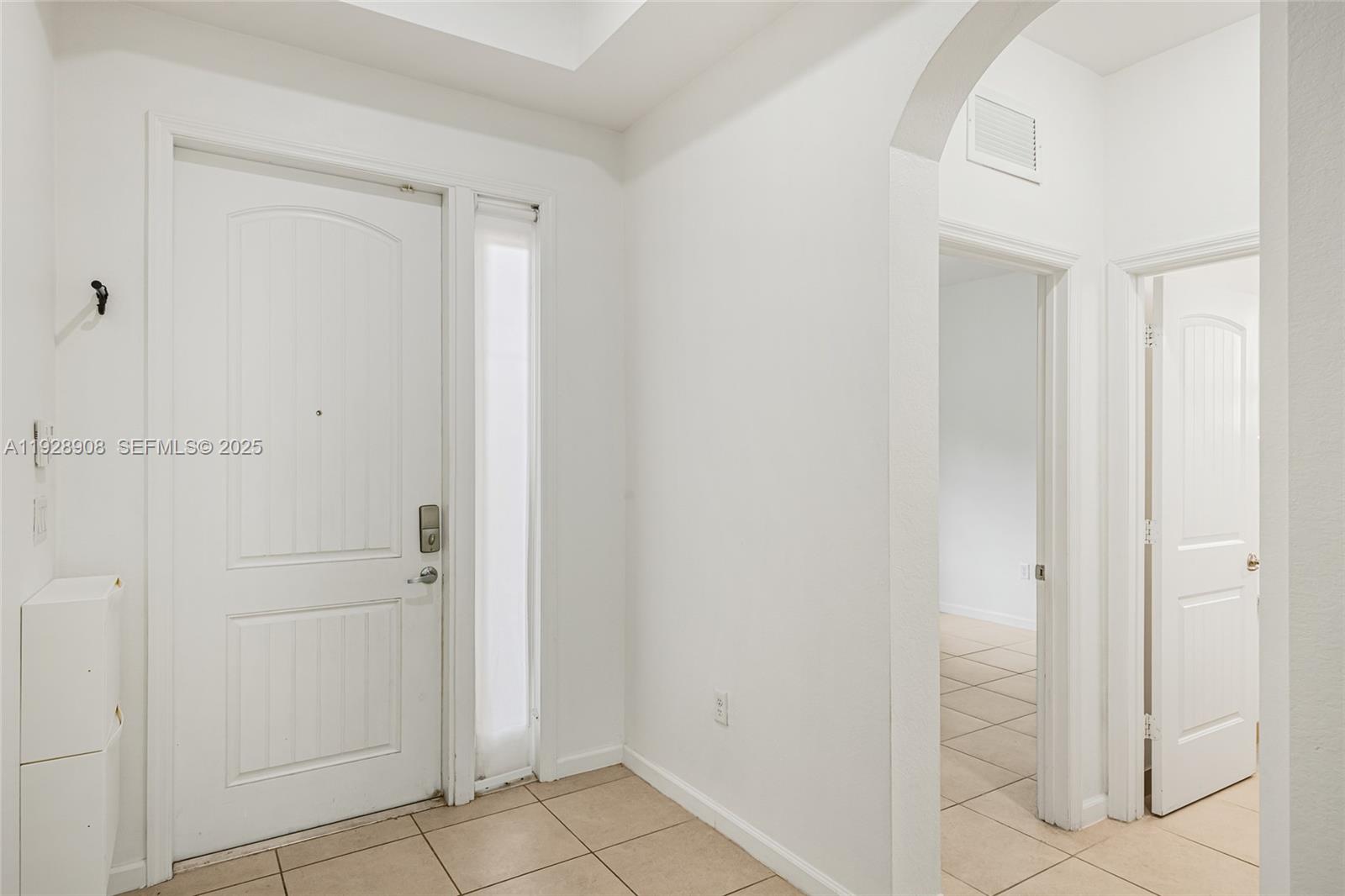 11863 Southwest 253rd Terrace Homestead, FL 33032 - Photo 19 of 30 a view of an empty room