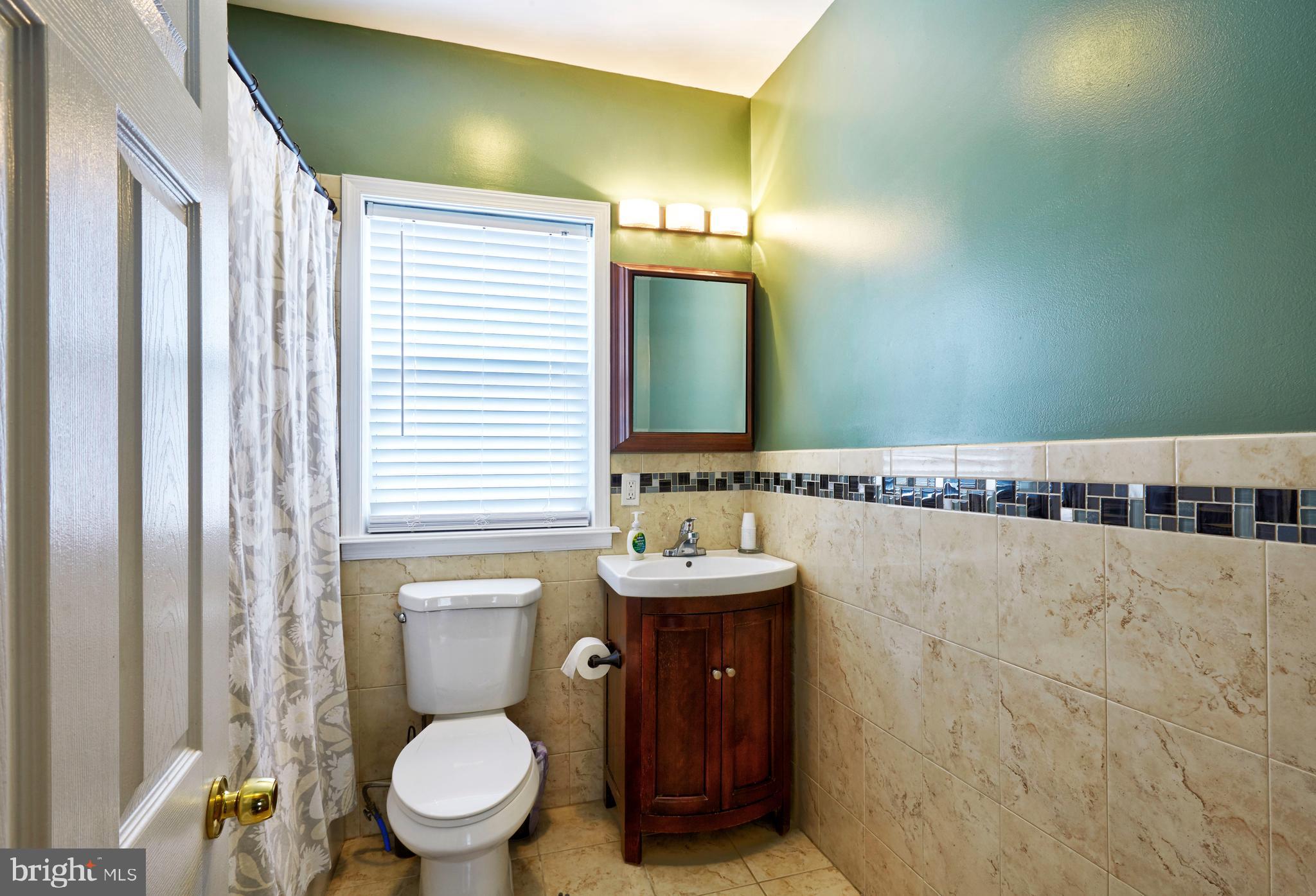 8124 Stow Road Pennsauken, NJ 08110 - Photo 13 of 27 Gallery Image 13