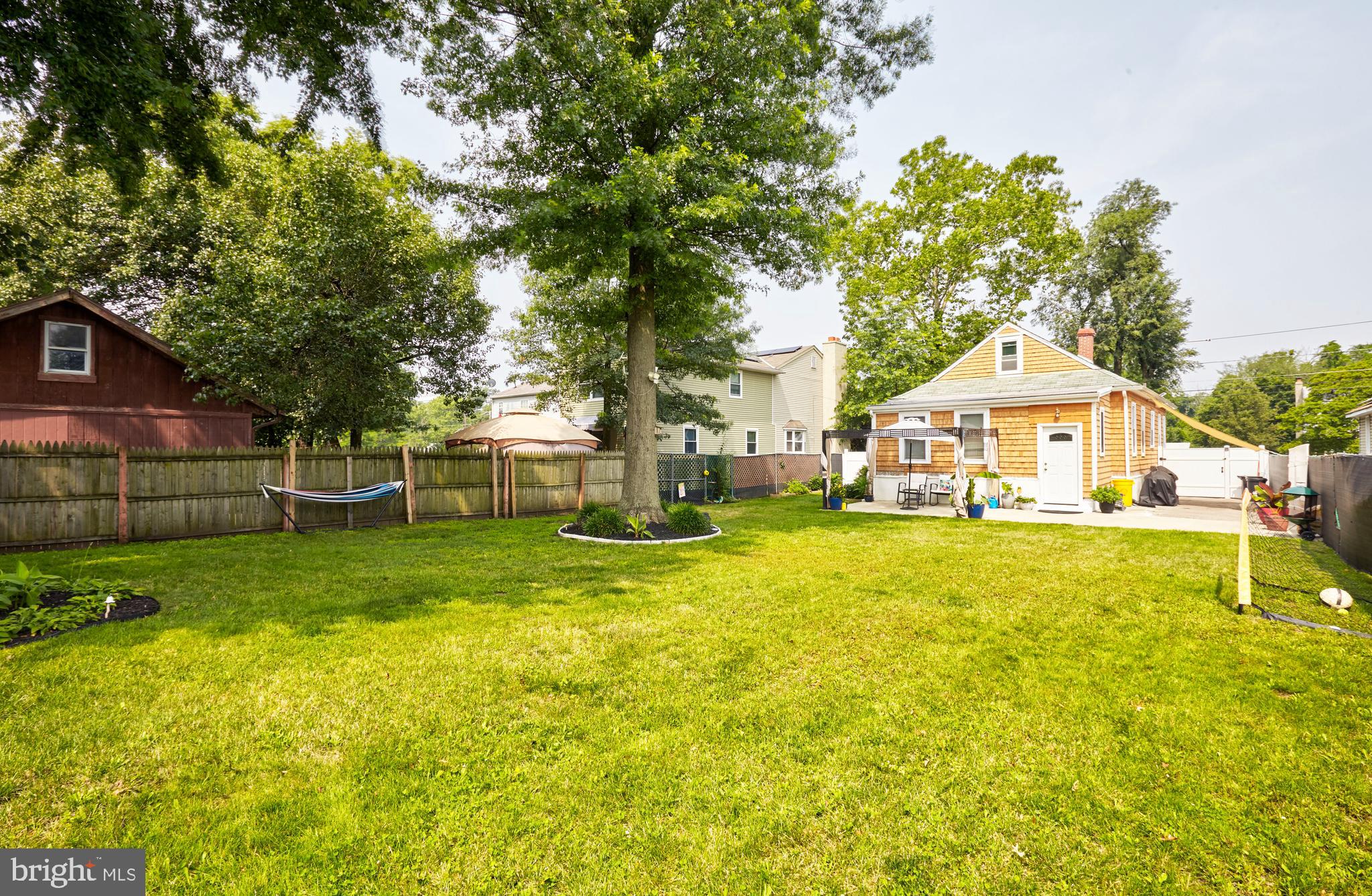 8124 Stow Road Pennsauken, NJ 08110 - Photo 26 of 27 Gallery Image 26