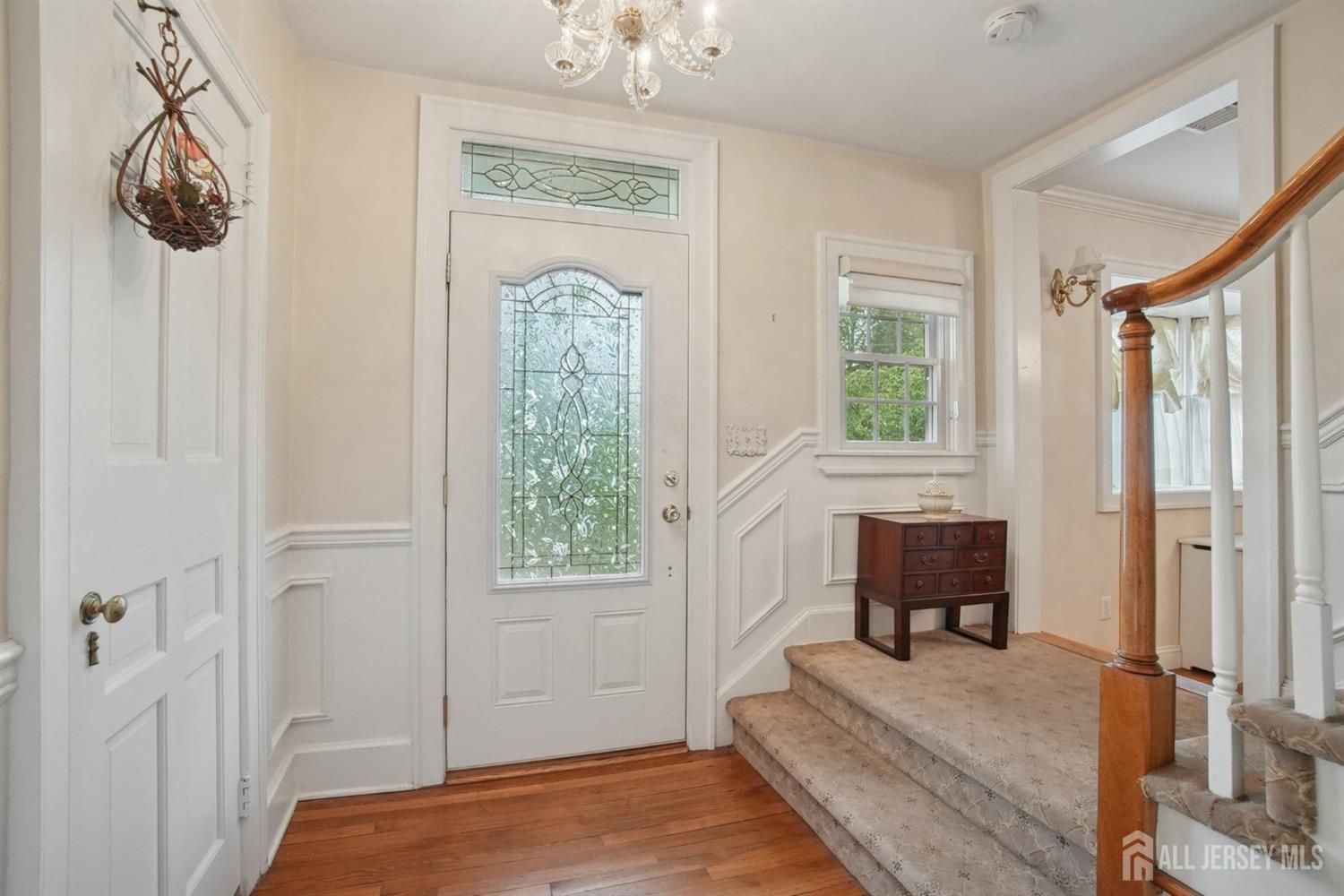 12 Edgewood Road Edison, NJ 08820 - Photo 4 of 68