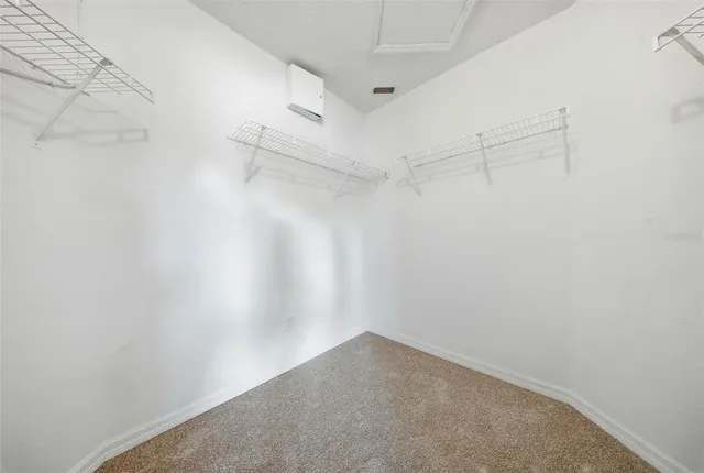 $320,000 | 489 Oaklanding Boulevard, Mulberry, FL 33860