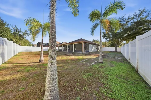 $320,000 | 489 Oaklanding Boulevard, Mulberry, FL 33860