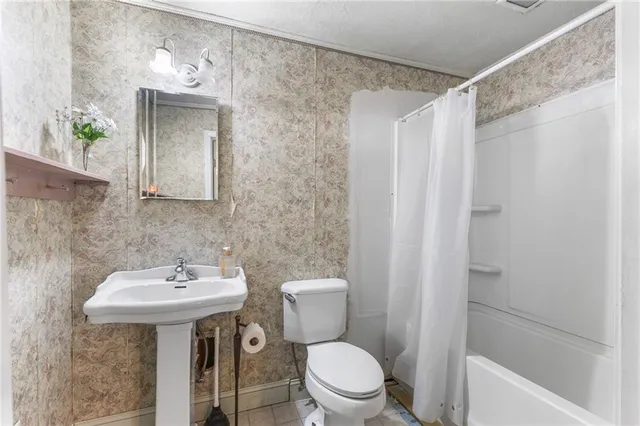 $340,000 | 1454 Longview Drive, Gainesville, GA 30501