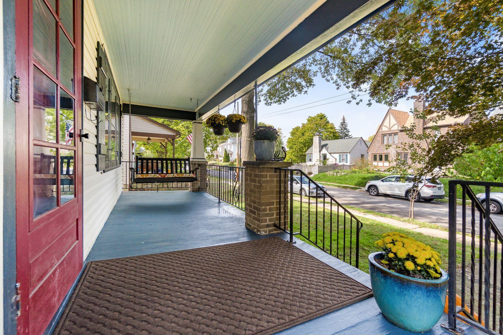 529 Tibet Road Columbus, OH 43202 - Photo 5 of 52 Gallery Image 5