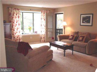 4908A Dunbarton Road Mount Laurel, NJ 08054 - Photo 3 of 6