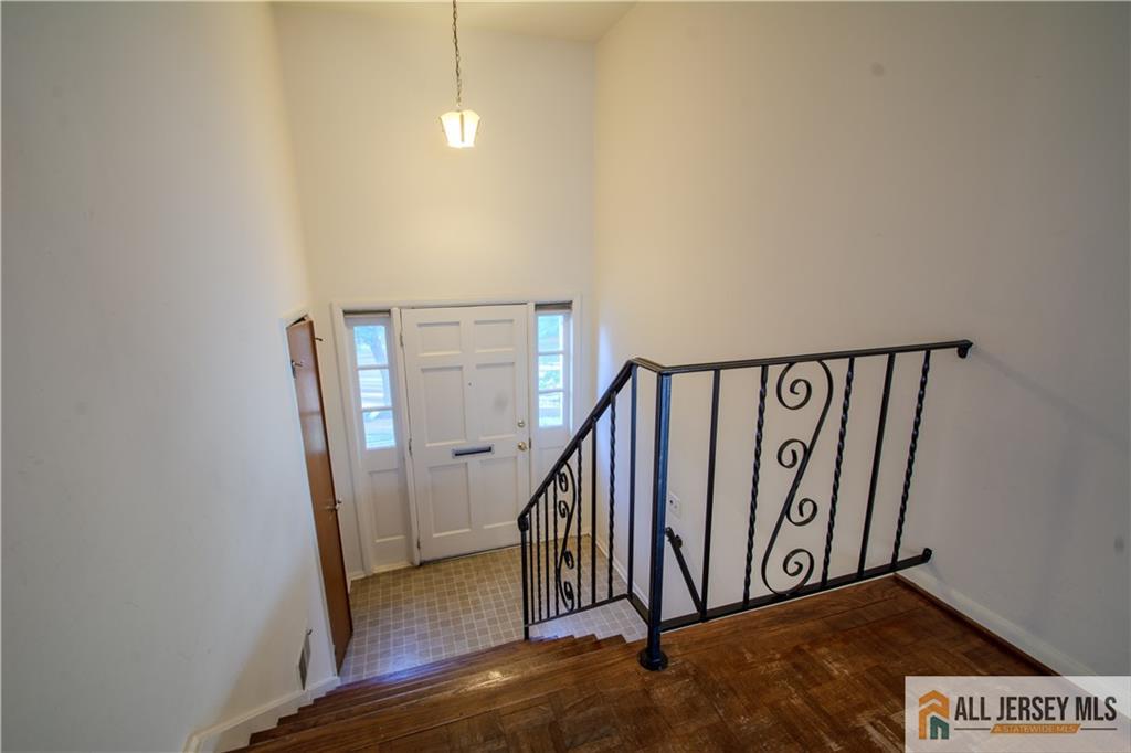 8 Windy Hill Road Metuchen, NJ 08840 - Photo 45 of 51