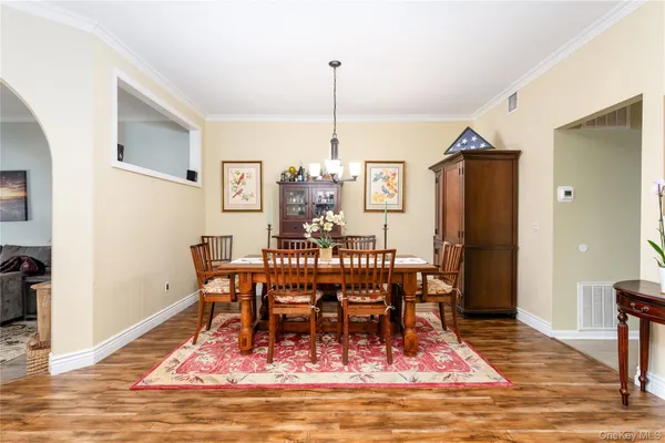$479,990 | 654 Birchwood Park Drive, Middle Island, NY 11953