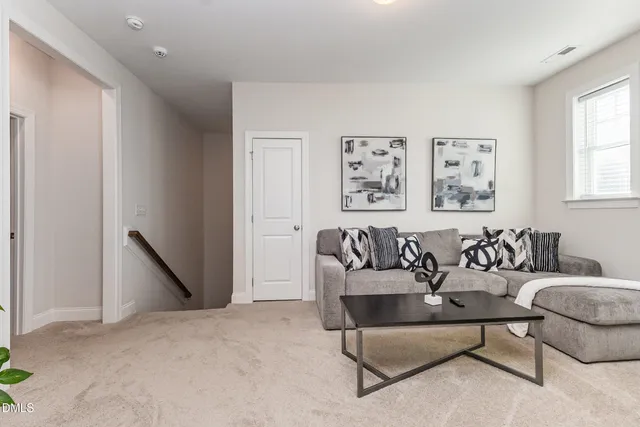 a view of an outdoor space