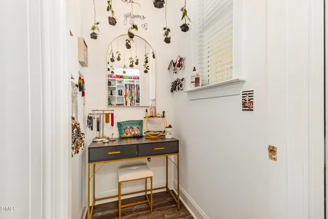 $570,000 | 300 West Amber Oak Drive, Selma, NC 27576