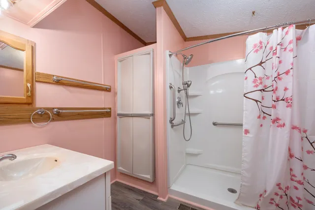 $250,000 | 2191 20 1/8 Avenue, Rice Lake, WI 54868