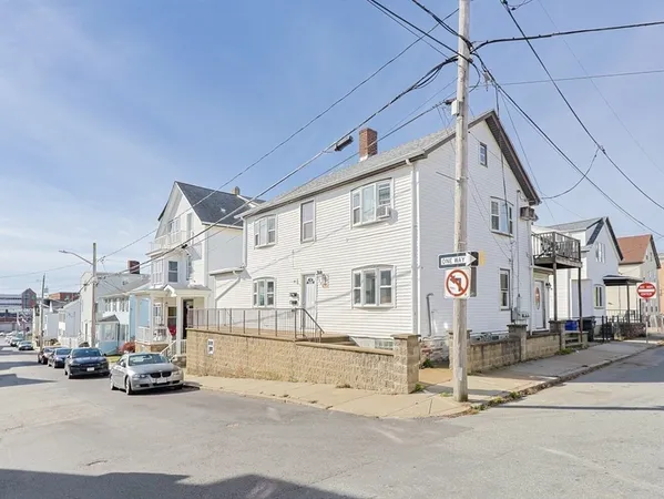 $599,000 | 104 Oak Street, Fall River, MA 02720