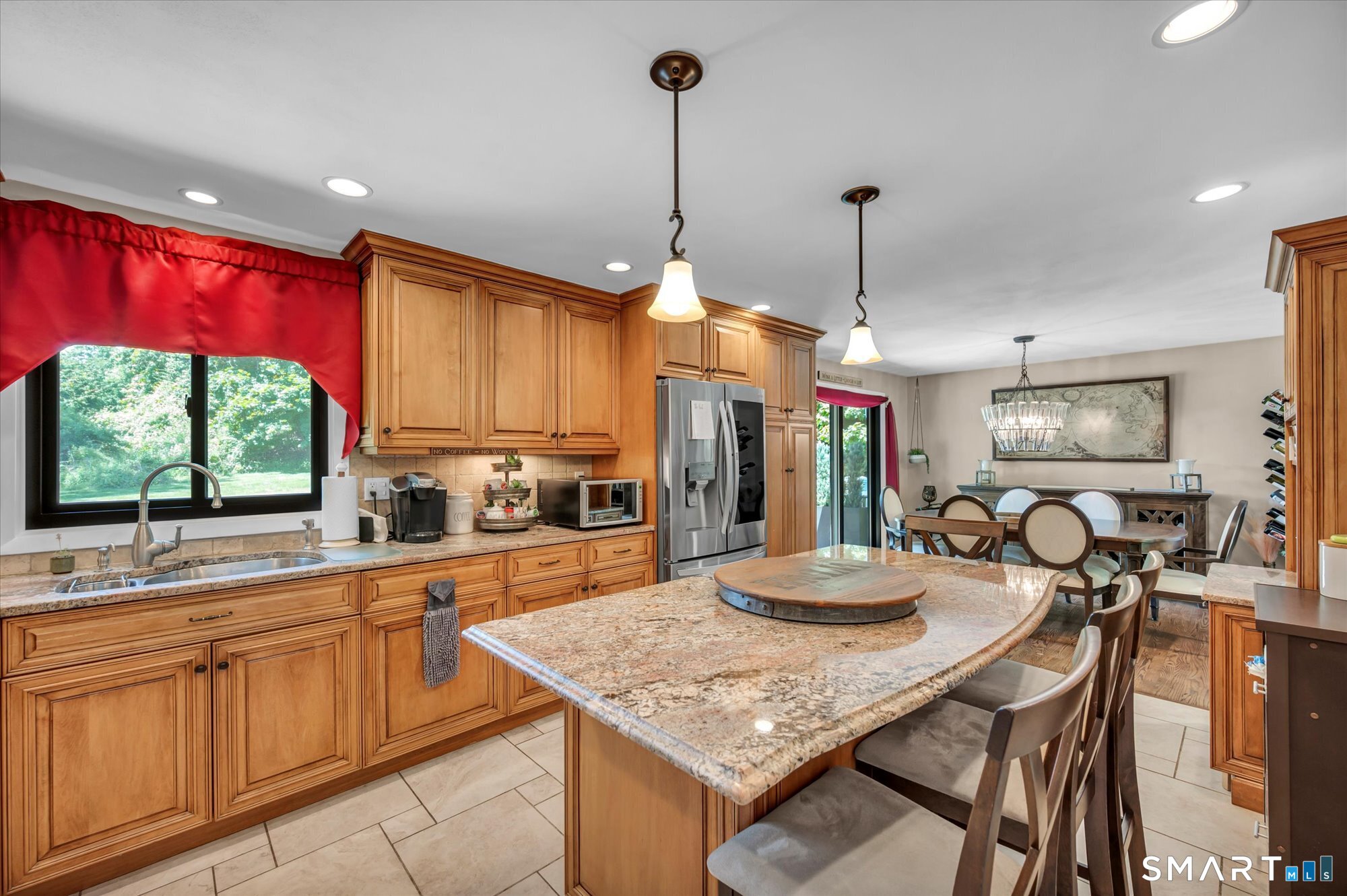 88 Meadow Wood Road Branford, CT 06405 - Photo 13 of 39