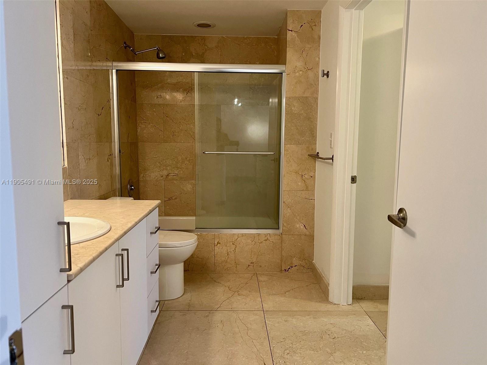 1401 Southwest 22nd Street, Unit 803 Miami, FL 33145 - Photo 14 of 40