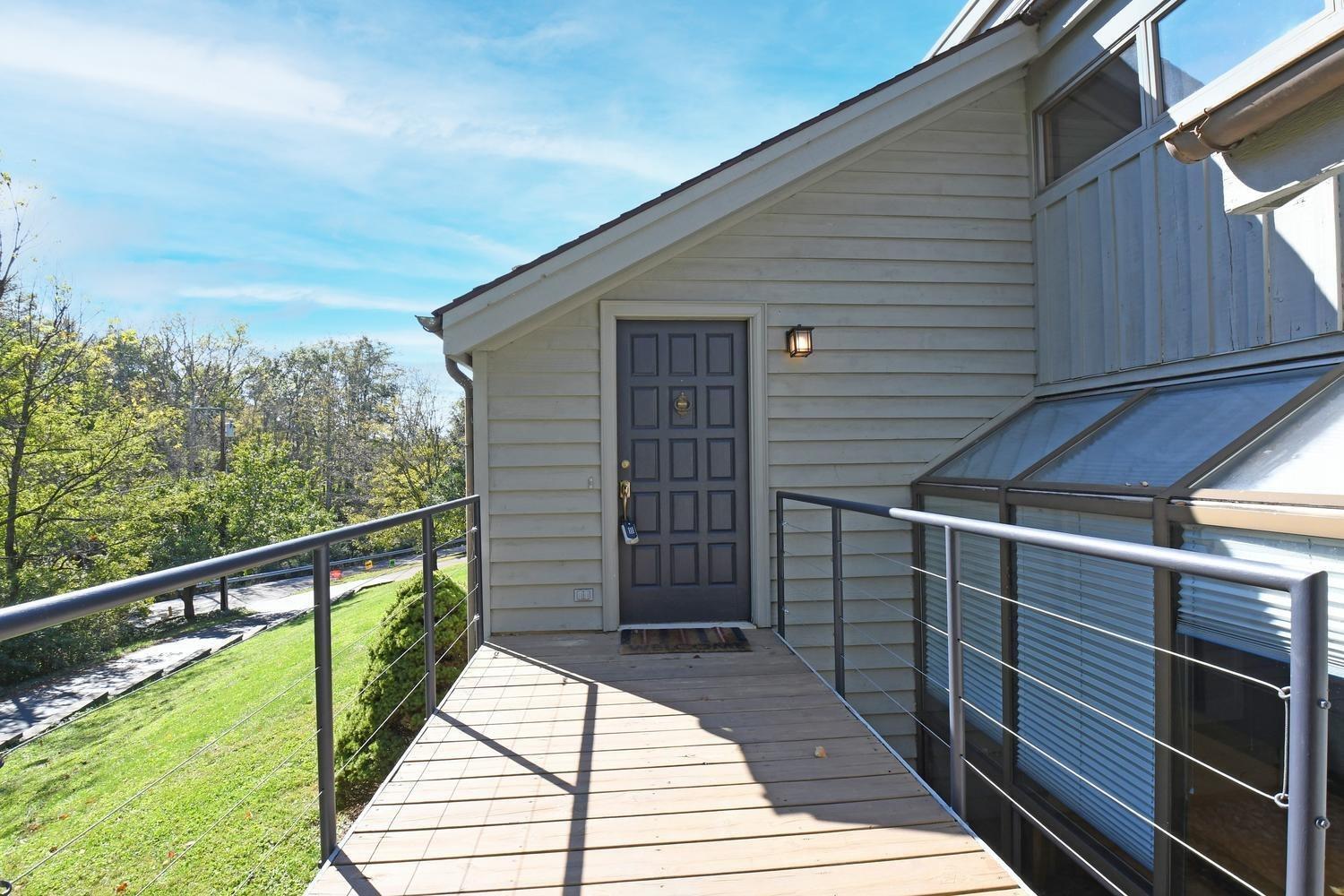 1061 Witt Road Cincinnati, OH 45255 - Photo 3 of 40 Gallery Image 3