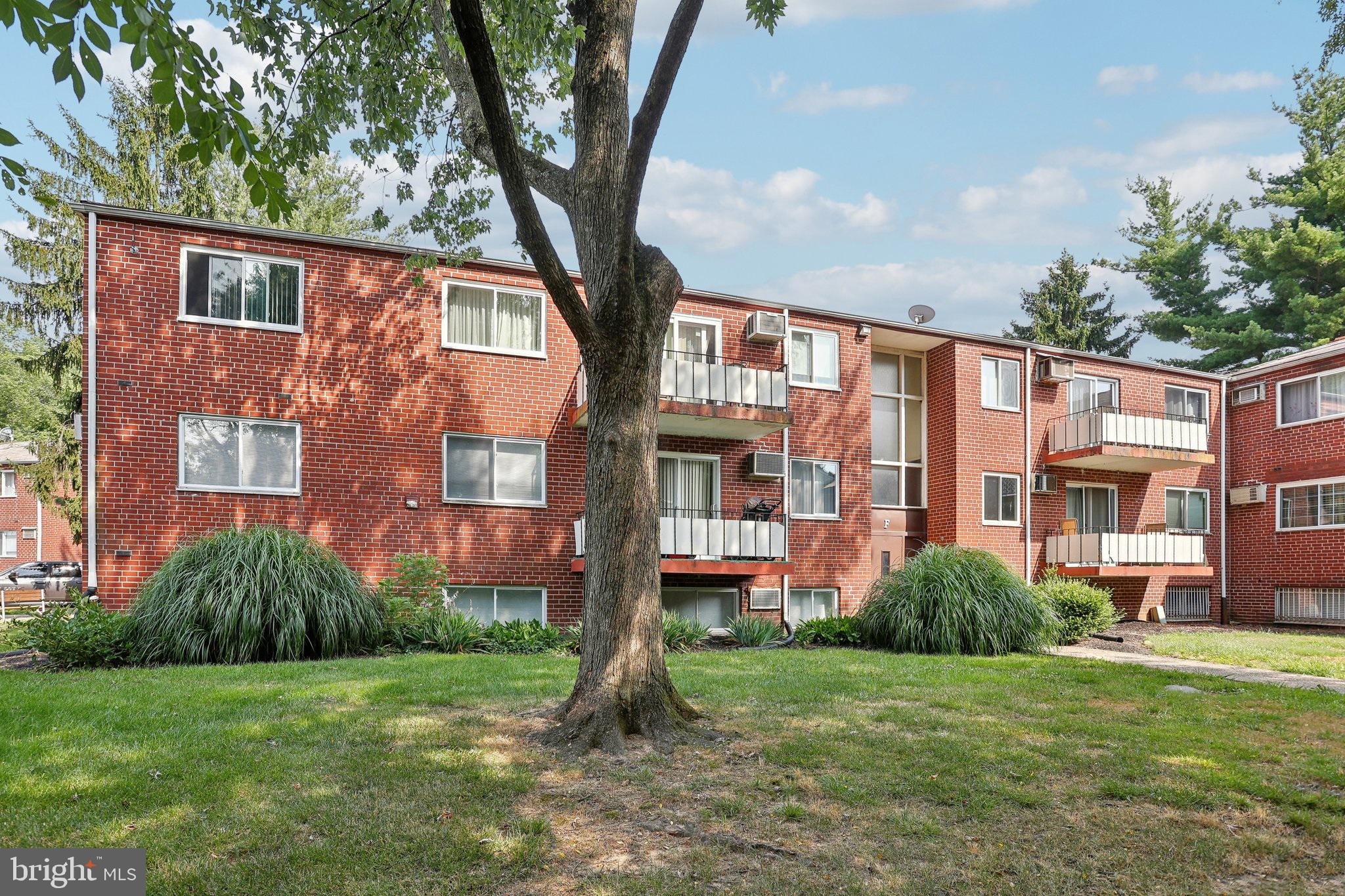 110 Byberry Road, Unit F2 Philadelphia, PA 19116 - Photo 24 of 27