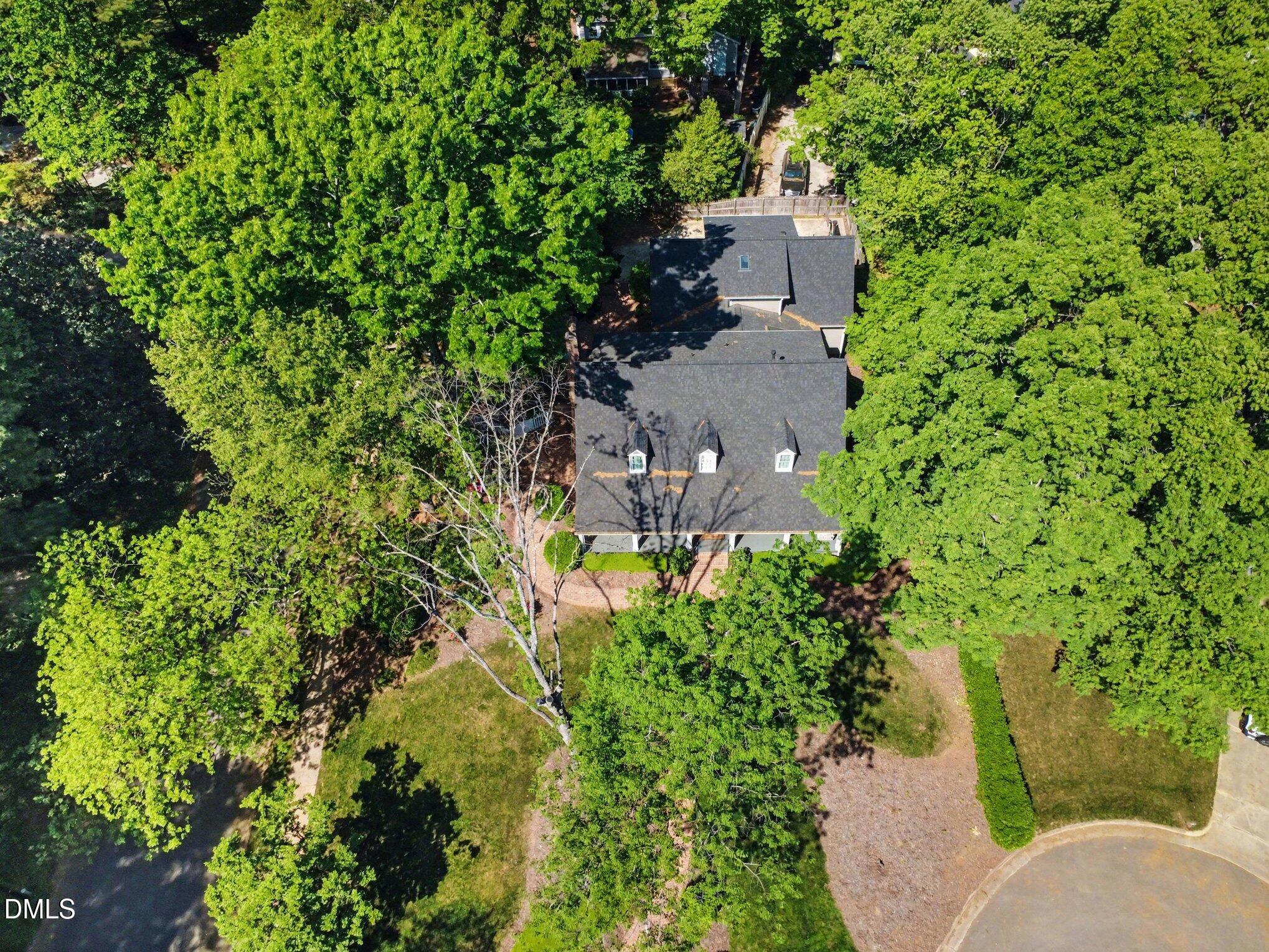 3301 Barnstable Court Raleigh, NC 27612 - Photo 7 of 10 115_dji_fly_20260414_110750_925_17761793