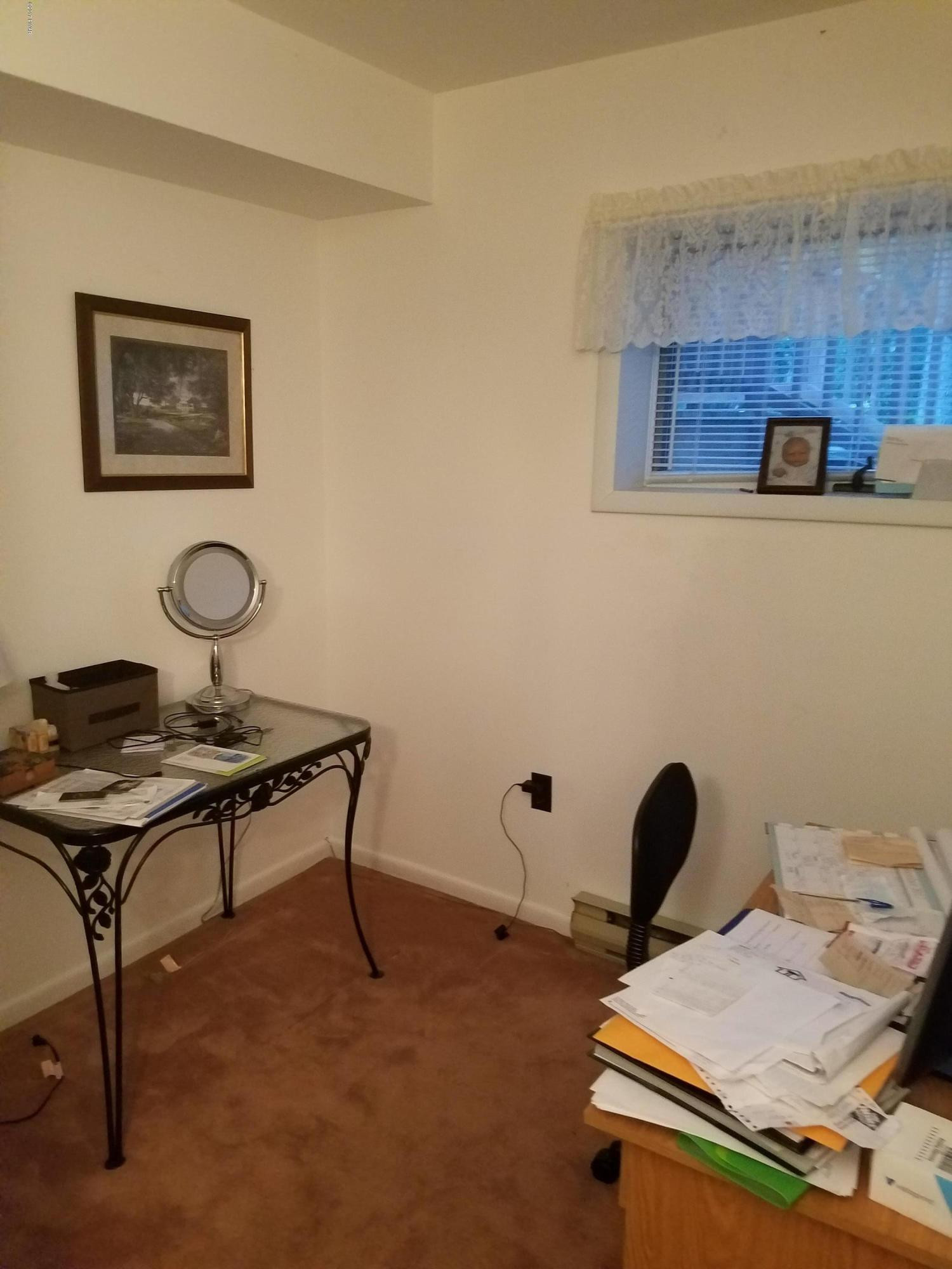 532 Maple Ridge Drive Hawley, PA 18428 - Photo 10 of 16